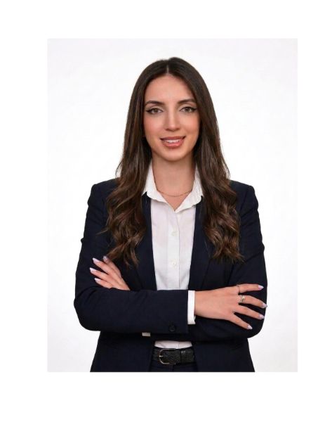 Diadora Cërmjani, Licensed Clinical Psychologist